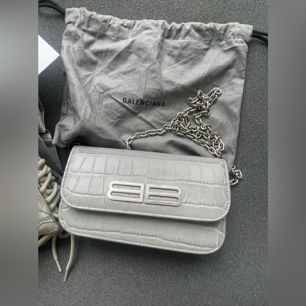 selling 2 balenciaga bags as a bundle! priced to move :) - Picture 2 of 5